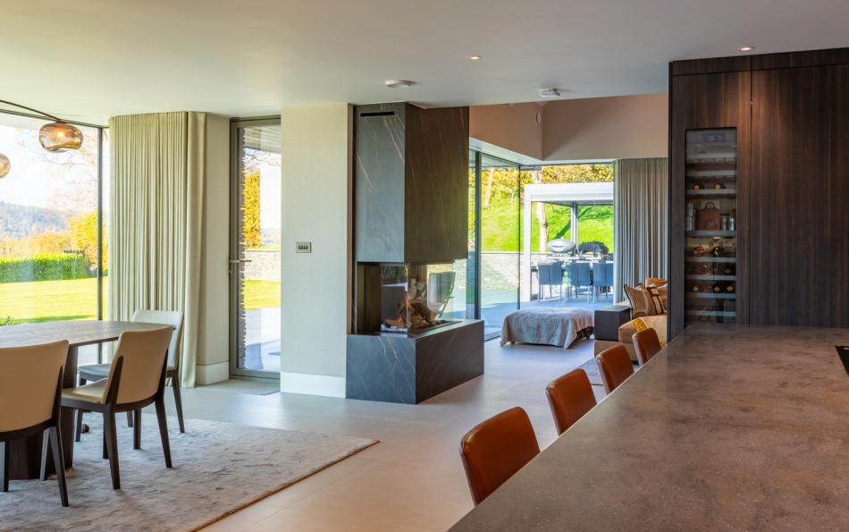 View through kitchen to living room